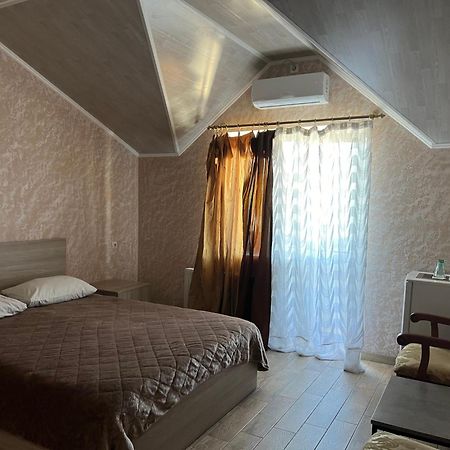Hotel Chicago Умань Екстер'єр фото